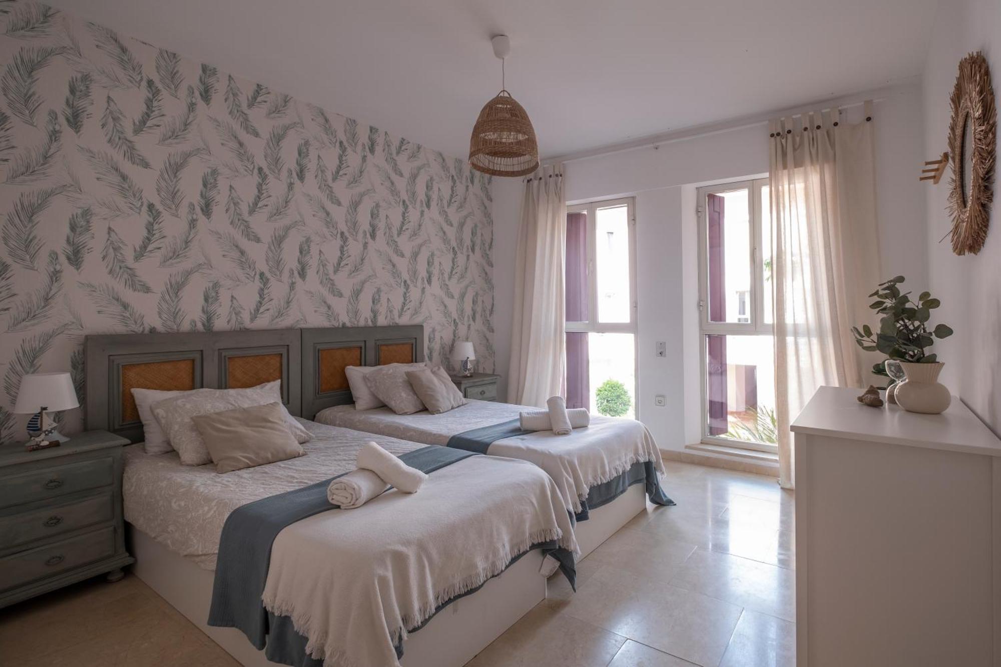Aquamarine Apartment In Marina سوتوغراندِ المظهر الخارجي الصورة